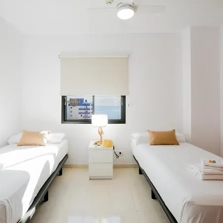 1301 Very Nice With Amazing Sea View *